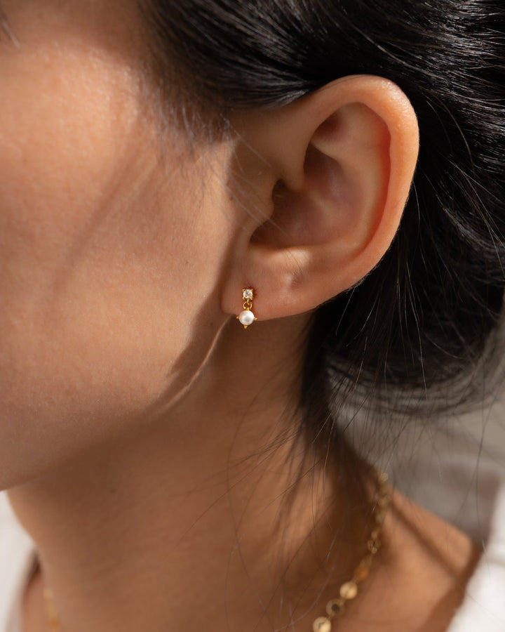 Diamond Pearl Drop Studs model
