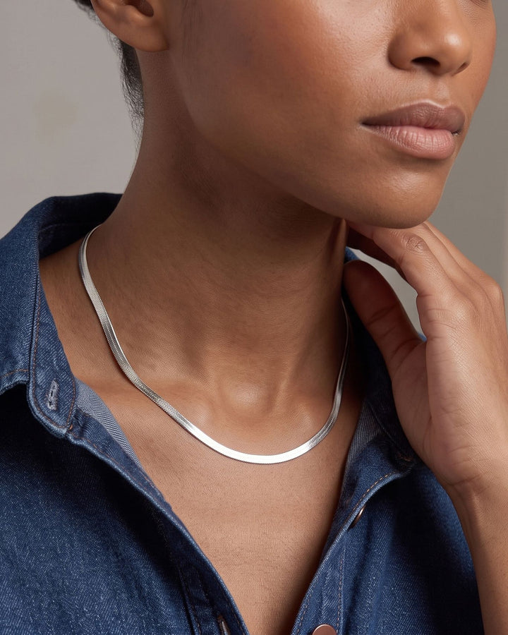 Herringbone Chain Necklace model