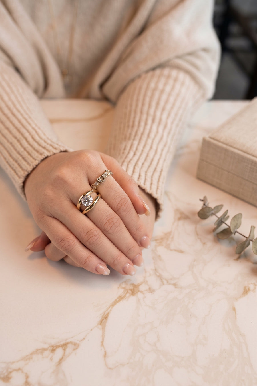 OVAL LAB-GROWN DIAMOND DOUBLE-BAND RING