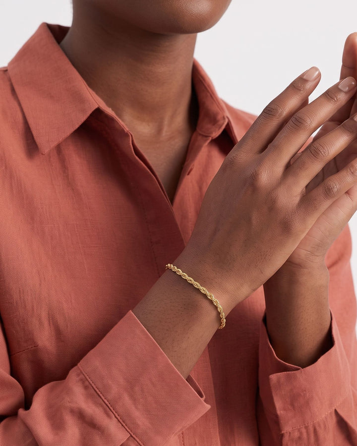 Rope Chain Bracelet model