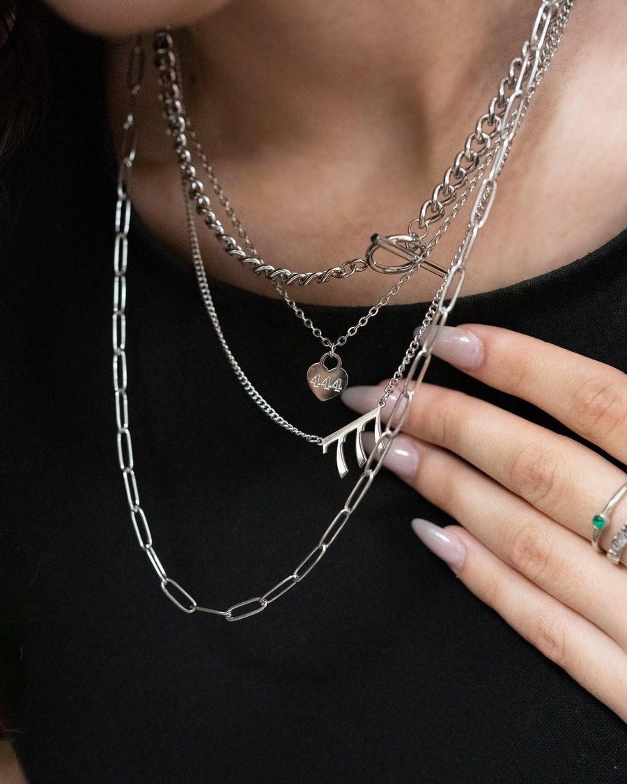 Bold Curb Toggle Chain Necklace