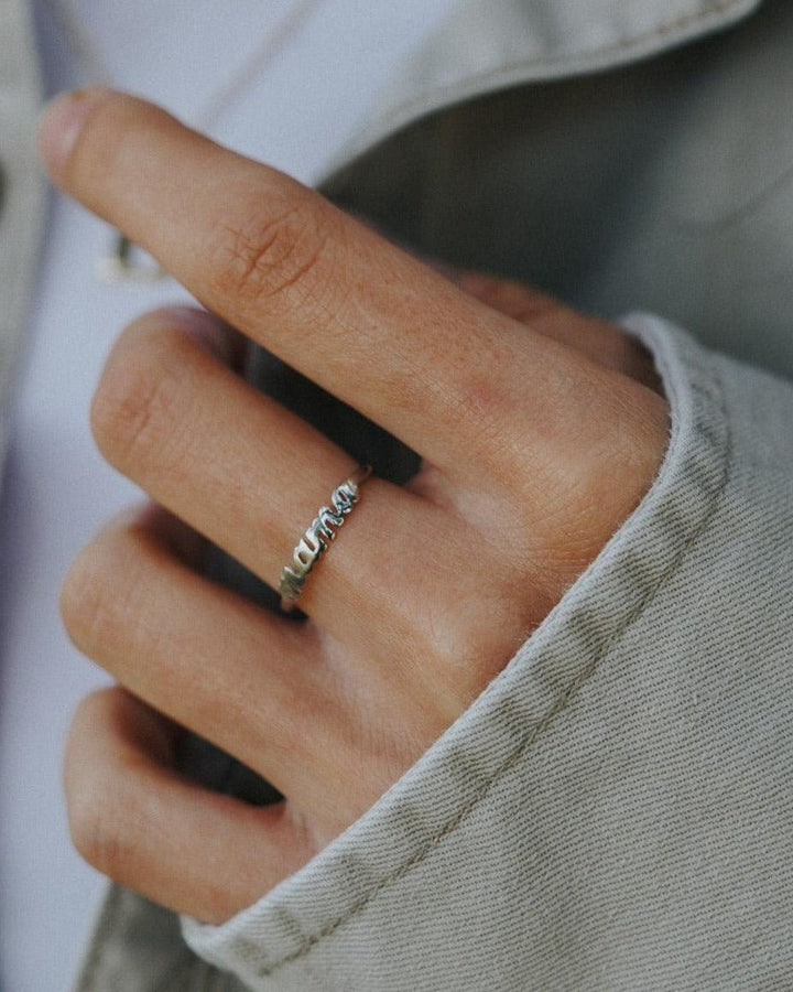 Mama Ring model