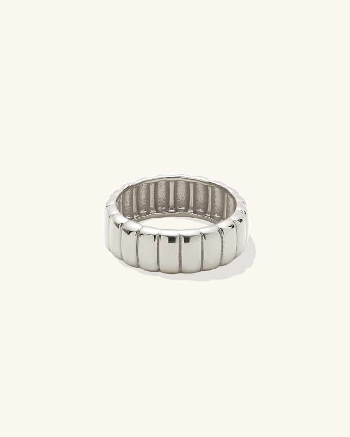 Iconic Bold Ring