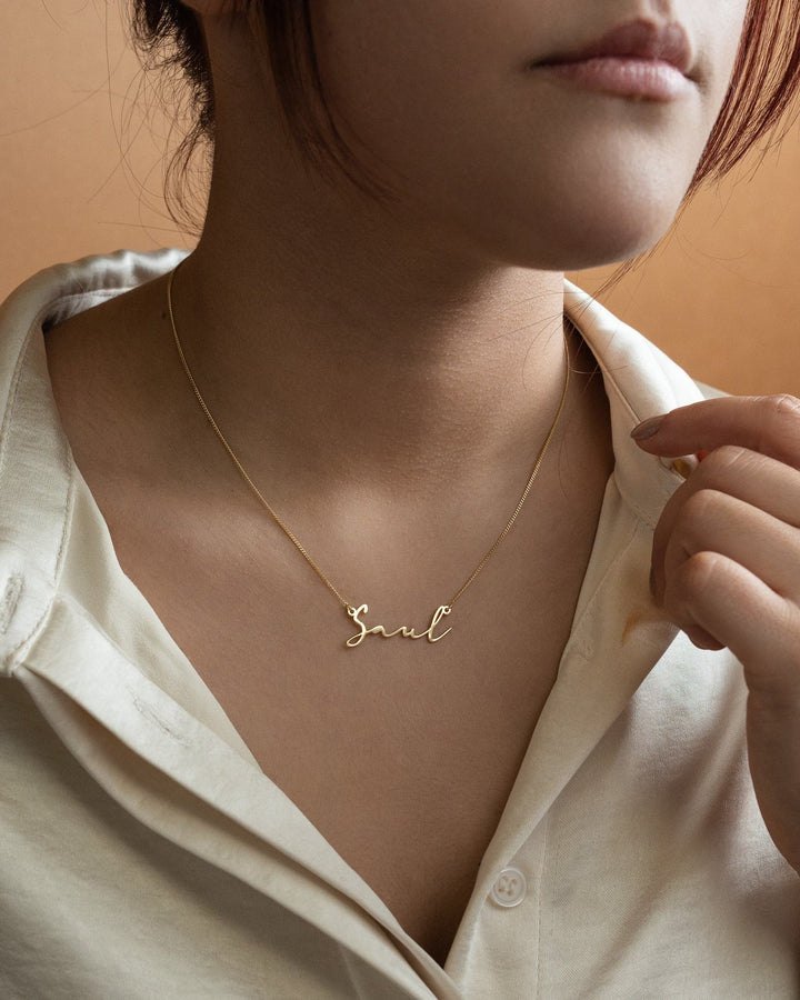 Signature Name Necklace model