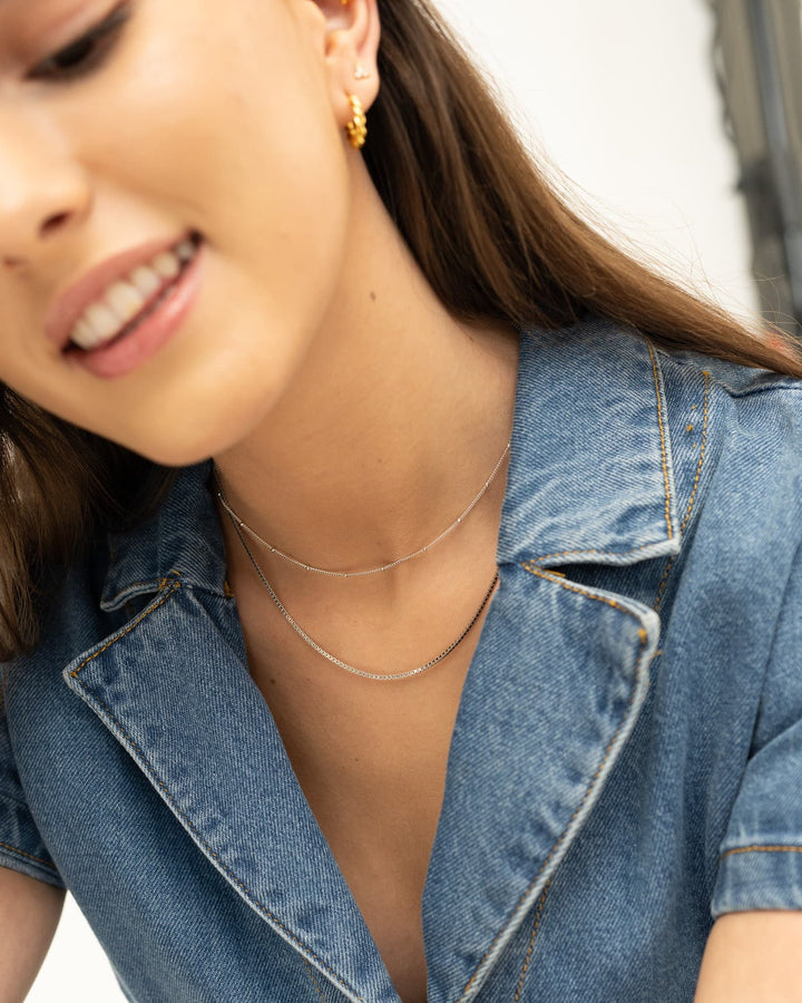 Box Chain Necklace model
