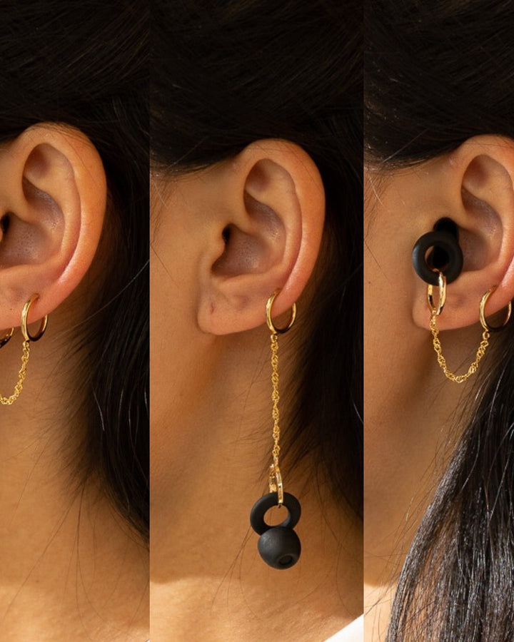 Handcuff Pearl Satellite Earrings model