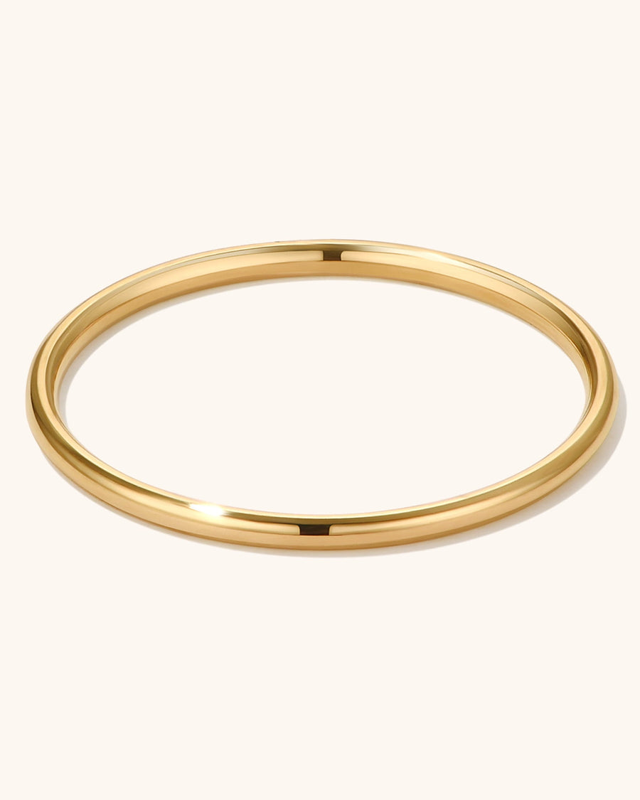 Detail Image - Single stackable ring with sleek 1.15 mm band in 18k gold plated stainless steel