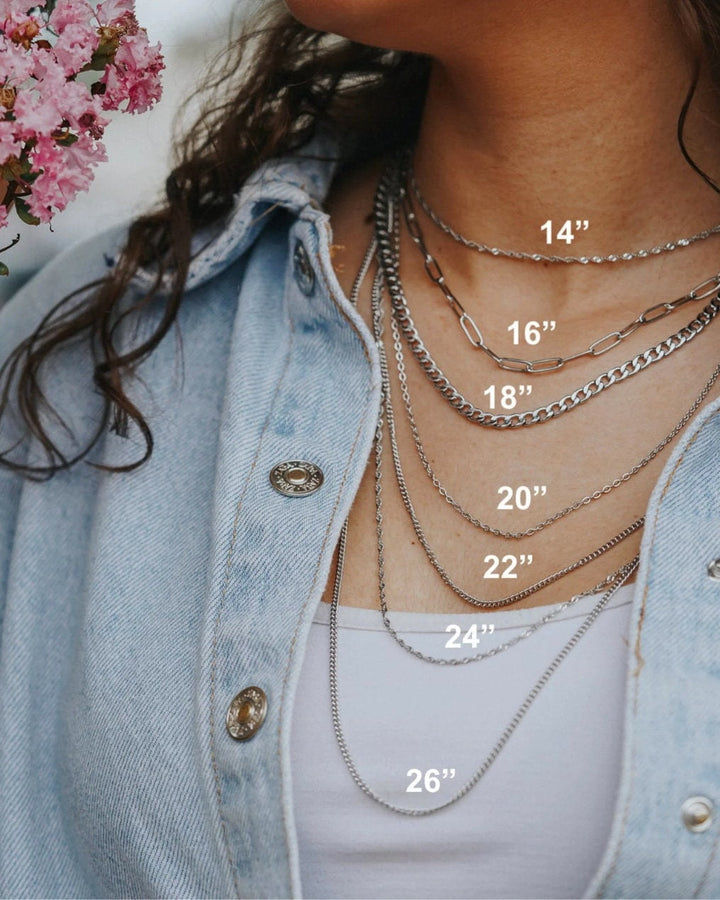 Baby Curb Chain Necklace model