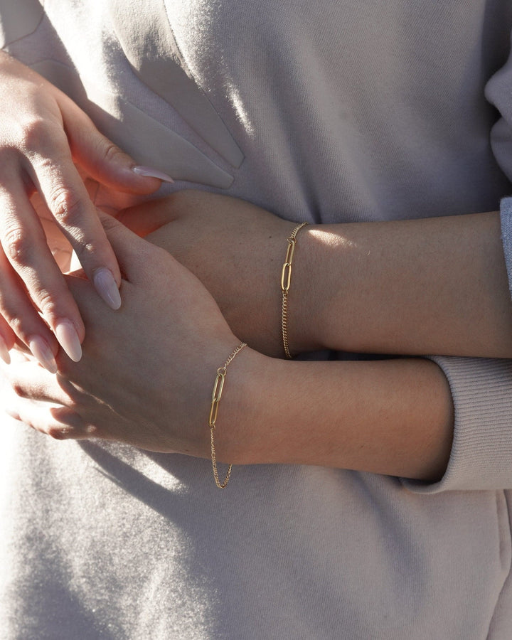 Couple Baby Curb Bracelet model
