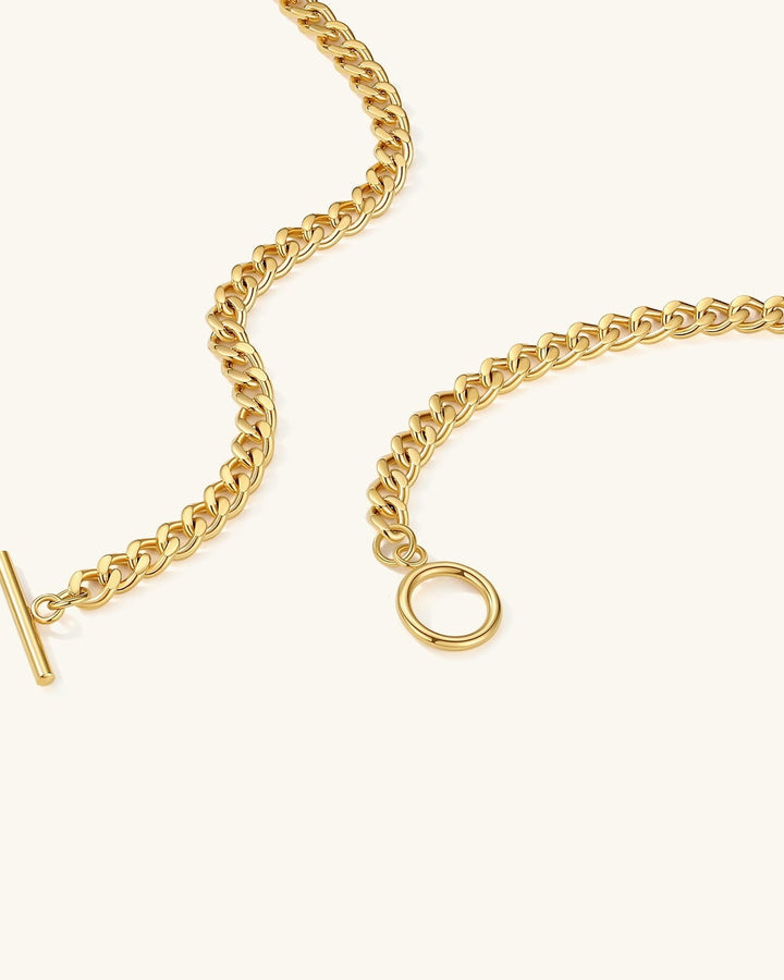 Bold Curb Toggle Chain Necklace