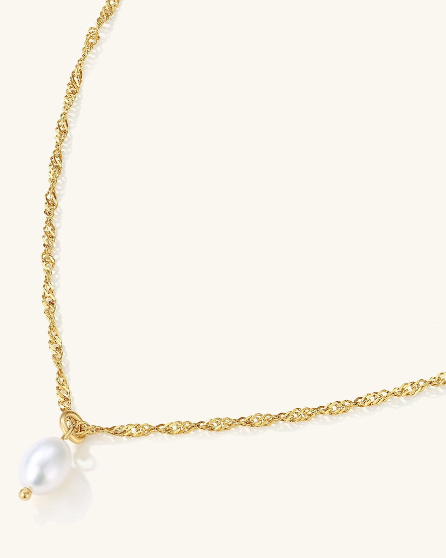 Drop Pearl Necklace
