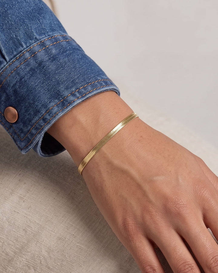 Herringbone Bracelet model