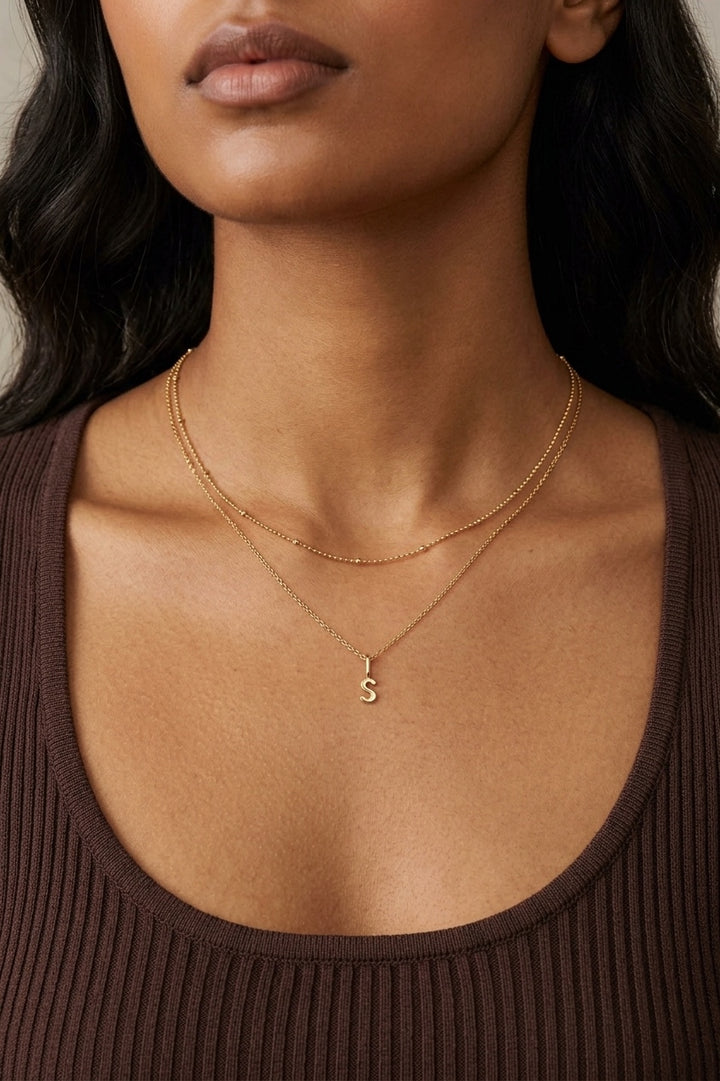 Letter Necklace model