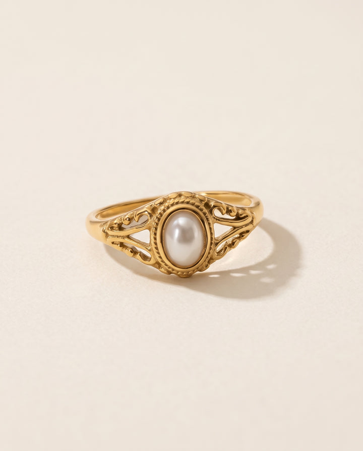 Vintage Pearl Ring